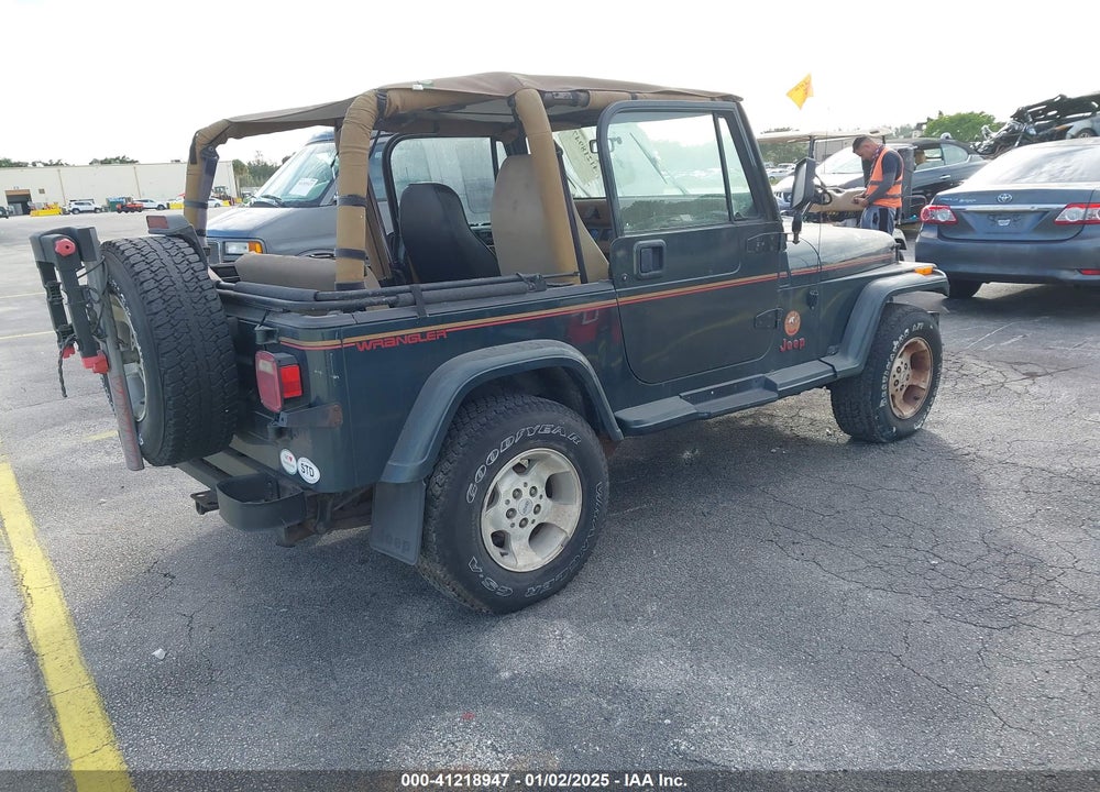 1994 JEEP WRANGLER / YJ SAHARA VIN: 1J4FY49S1RP460524