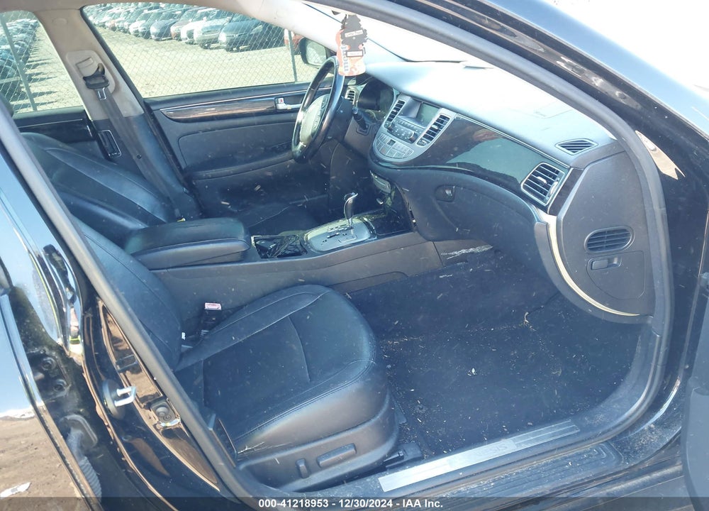 2013 HYUNDAI GENESIS VIN: KMHGC4DD3DU248473
