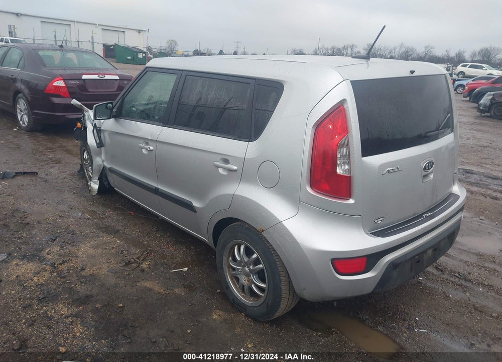 2012 KIA SOUL VIN: KNDJT2A5XC7427196