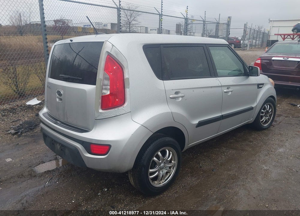2012 KIA SOUL VIN: KNDJT2A5XC7427196