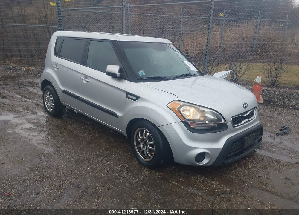 2012 KIA SOUL VIN: KNDJT2A5XC7427196