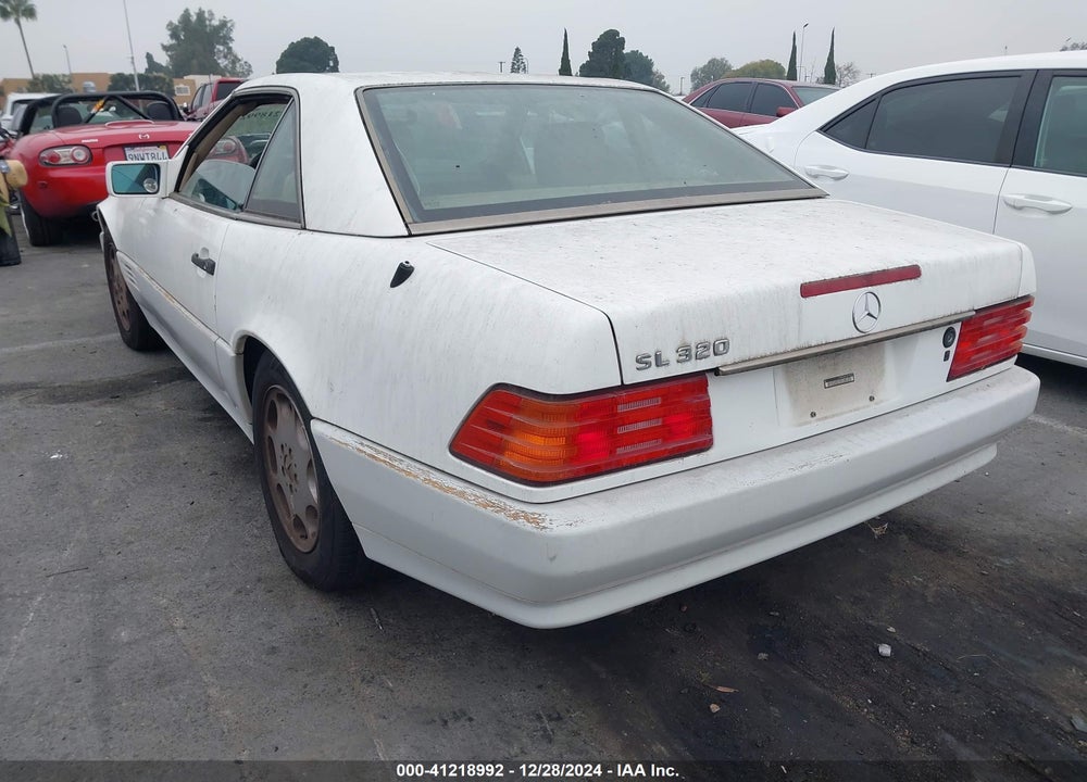 1995 MERCEDES-BENZ SL 320 VIN: WDBFA63EXSF113874