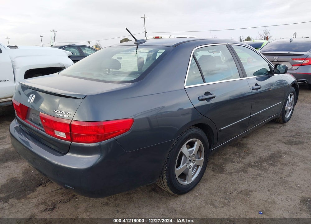 2005 HONDA ACCORD HYBRID IMA VIN: JHMCN36455C013812