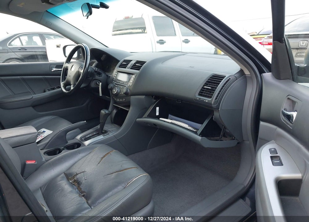 2005 HONDA ACCORD HYBRID IMA VIN: JHMCN36455C013812