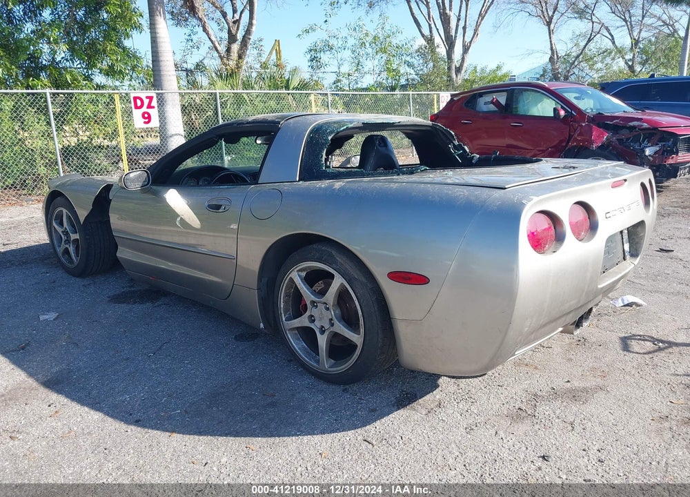2000 CHEVROLET CORVETTE VIN: 1G1YY22G3Y5125289