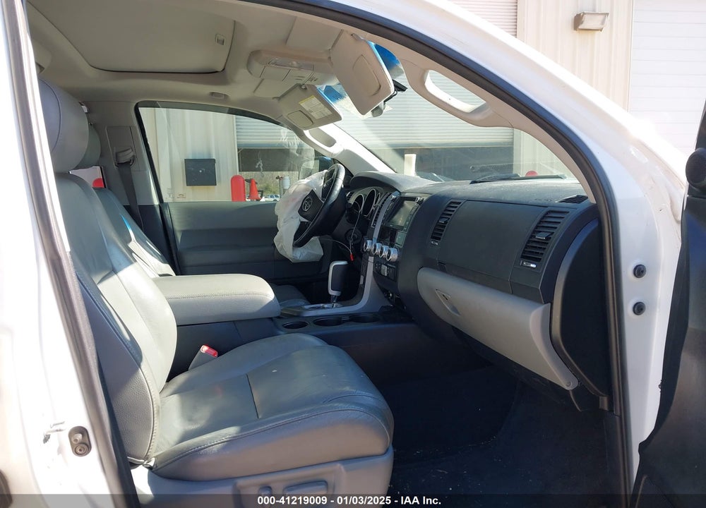 2013 TOYOTA SEQUOIA LIMITED 5.7L V8 VIN: 5TDKY5G13DS049905