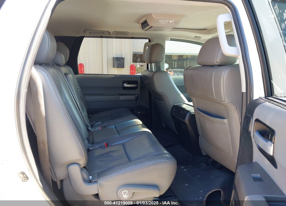 2013 TOYOTA SEQUOIA LIMITED 5.7L V8 VIN: 5TDKY5G13DS049905