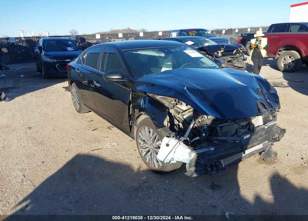 2024 NISSAN ALTIMA VIN: 1N4BL4DV3RN327477
