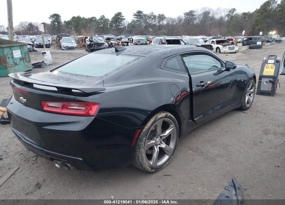 2016 CHEVROLET CAMARO 2SS VIN: 1G1FG1R71G0131744