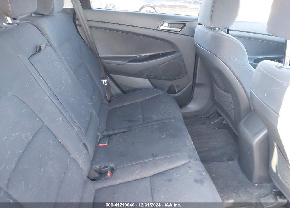 2019 HYUNDAI TUCSON SE VIN: KM8J23A49KU058844