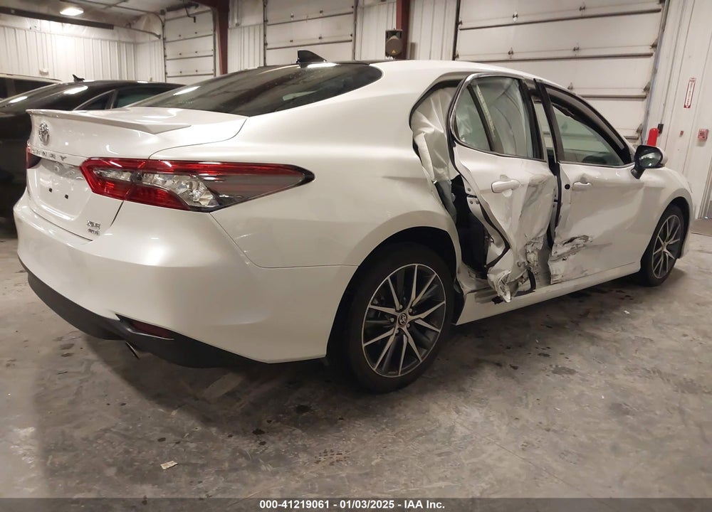 2021 TOYOTA CAMRY VIN: 4T1F11BK8MU037268