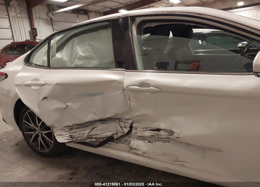 2021 TOYOTA CAMRY VIN: 4T1F11BK8MU037268