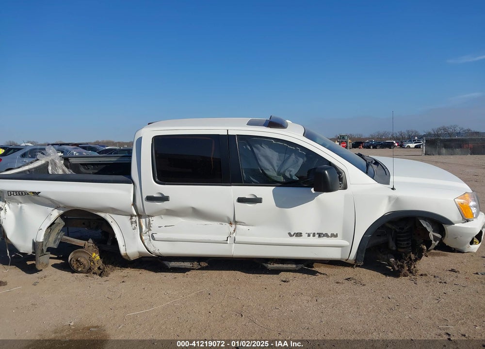 2013 NISSAN TITAN VIN: 1N6BA0EC6DN305470