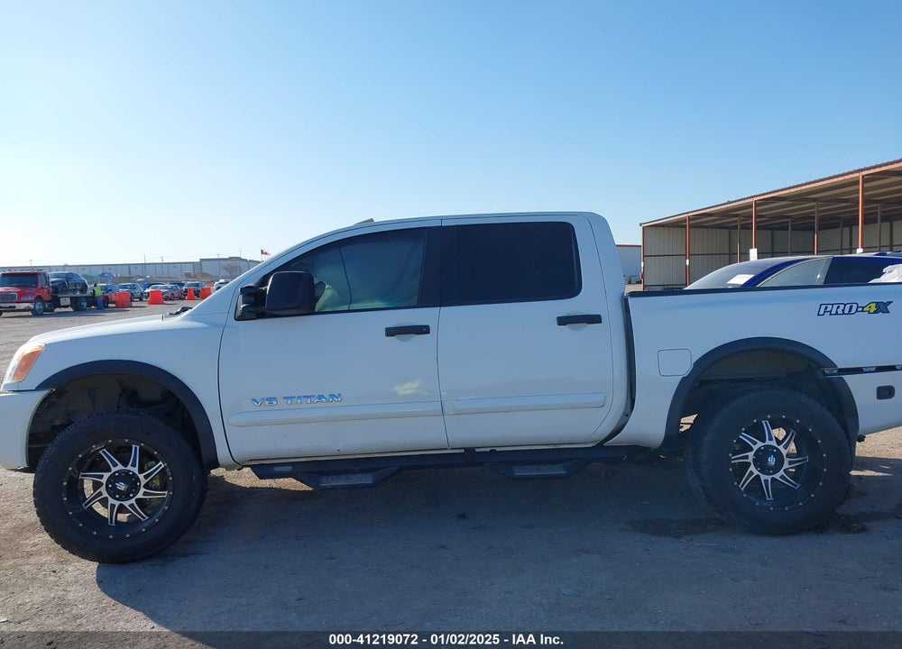 2013 NISSAN TITAN VIN: 1N6BA0EC6DN305470