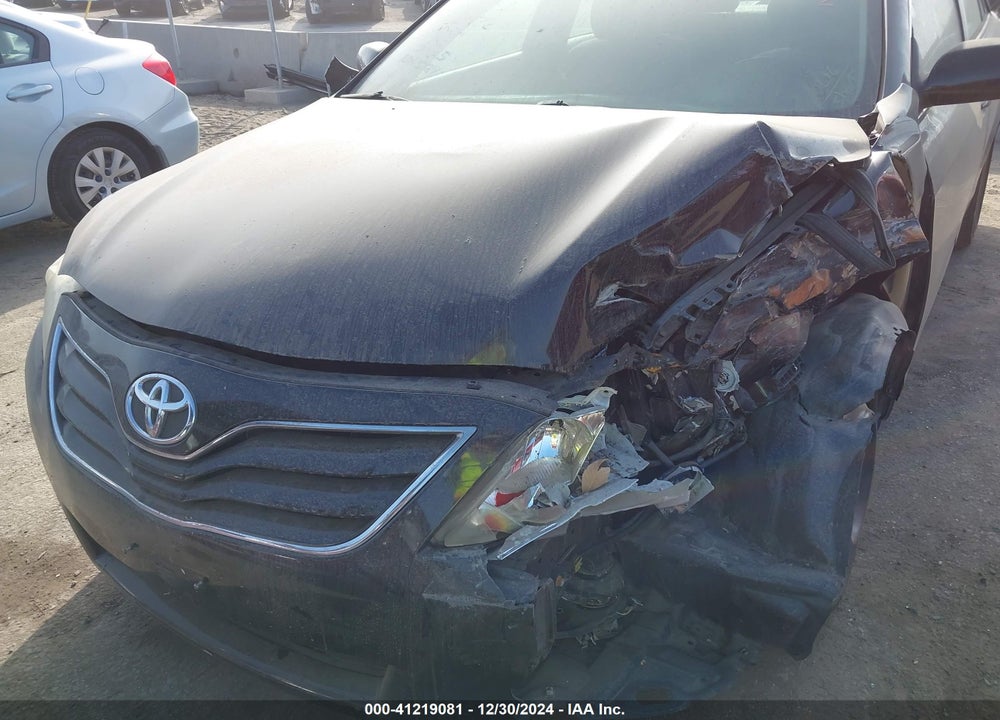2010 TOYOTA CAMRY VIN: 4T1BF3EK2AU033638