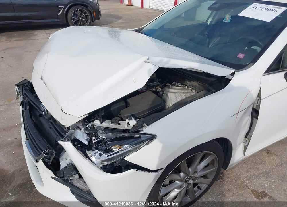 2017 MAZDA 3 TOURING VIN: 3MZBN1L7XHM122752