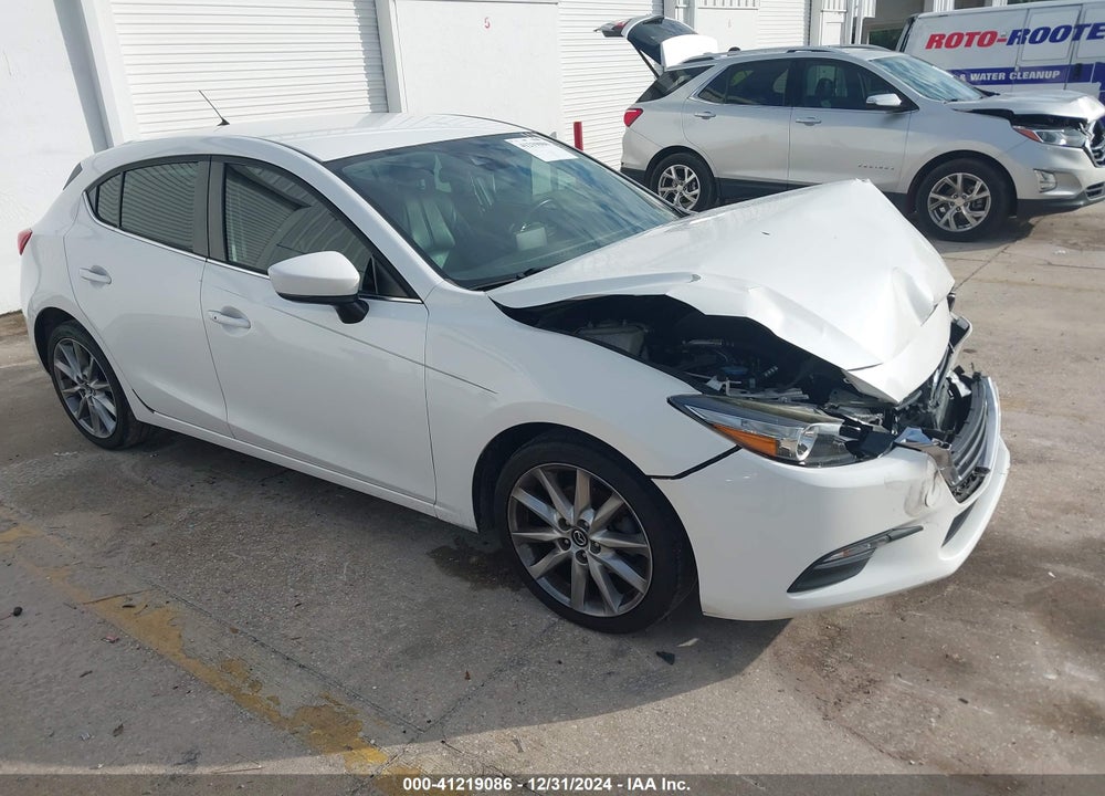 2017 MAZDA 3 TOURING VIN: 3MZBN1L7XHM122752