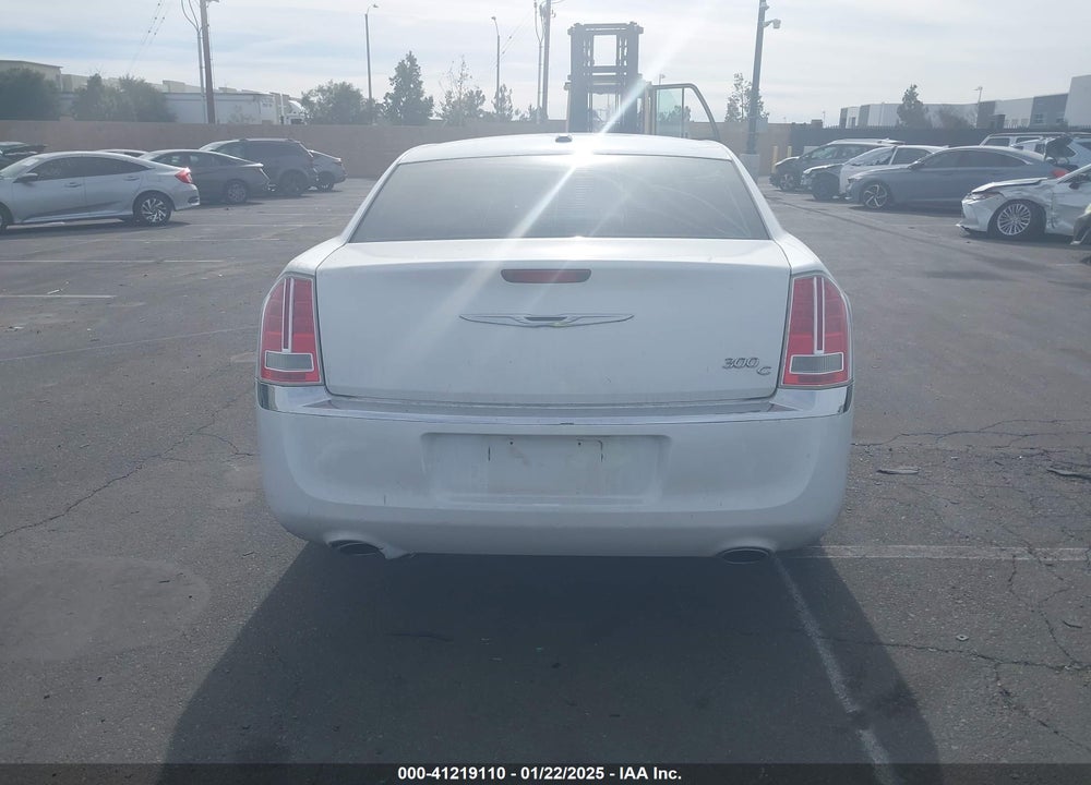2014 CHRYSLER 300C VIN: 2C3CCAEG8EH283187