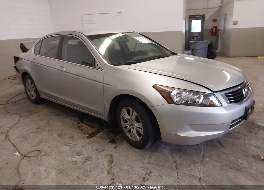 2008 HONDA ACCORD 2.4 LX-P VIN: 1HGCP26408A039323