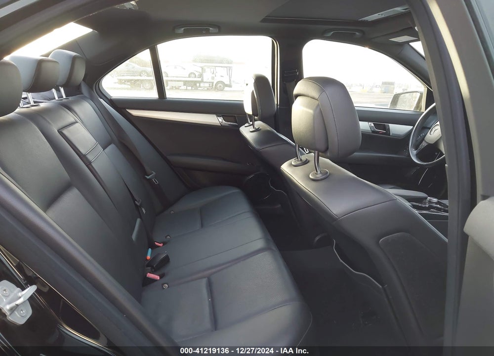 2010 MERCEDES-BENZ C 300 VIN: WDDGF5EB4AF370005