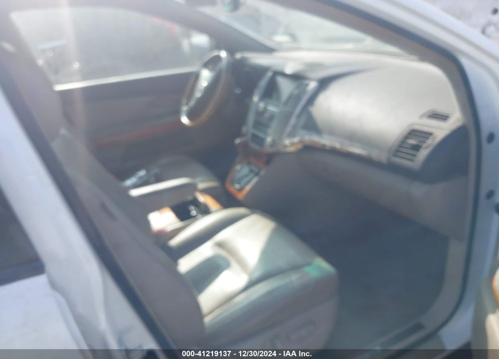 2007 LEXUS RX 350 VIN: 2T2GK31U47C025555