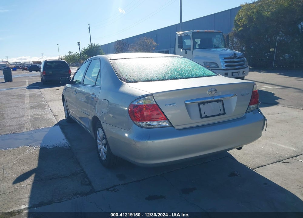 2005 TOYOTA CAMRY STD/ VIN: 4T1BE32K75U420120