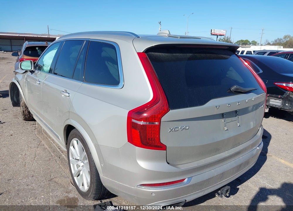 2017 VOLVO XC90 T6 INSCRIPTION VIN: YV4A22PL8H1162990