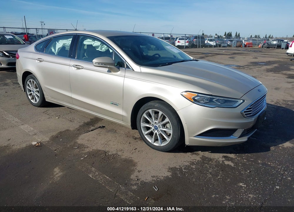 2018 FORD FUSION ENERGI SE LUXURY VIN: 3FA6P0PU8JR136768