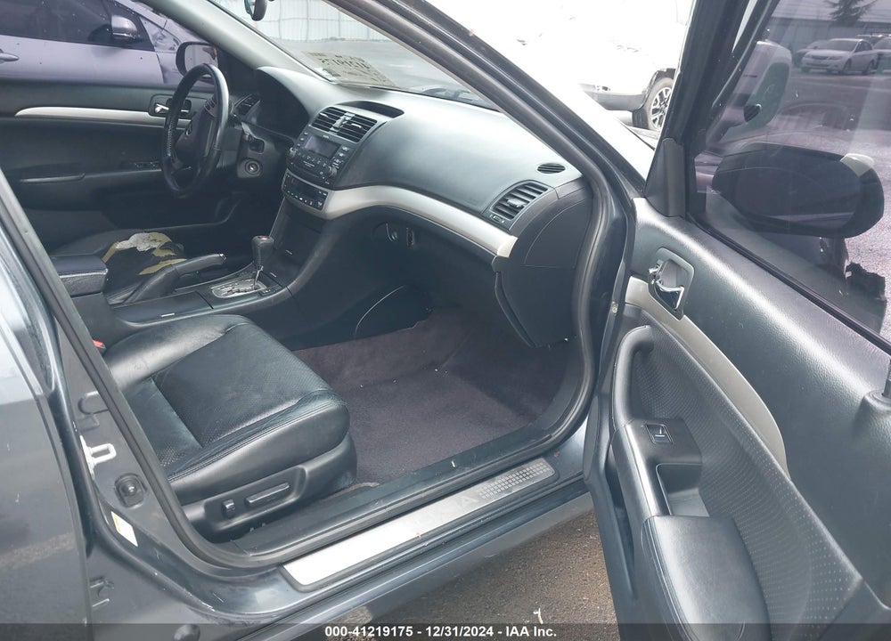 2005 ACURA TSX VIN: JH4CL96885C008986
