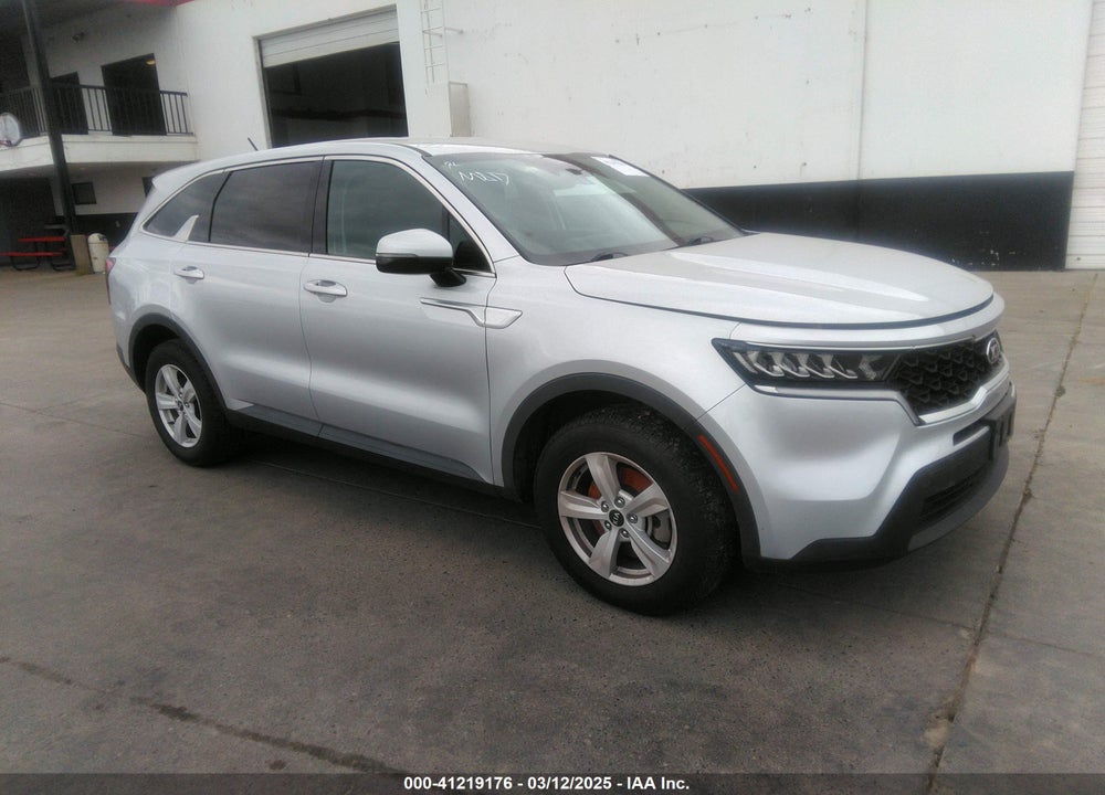 2021 KIA SORENTO LX VIN: 5XYRG4LC3MG052013