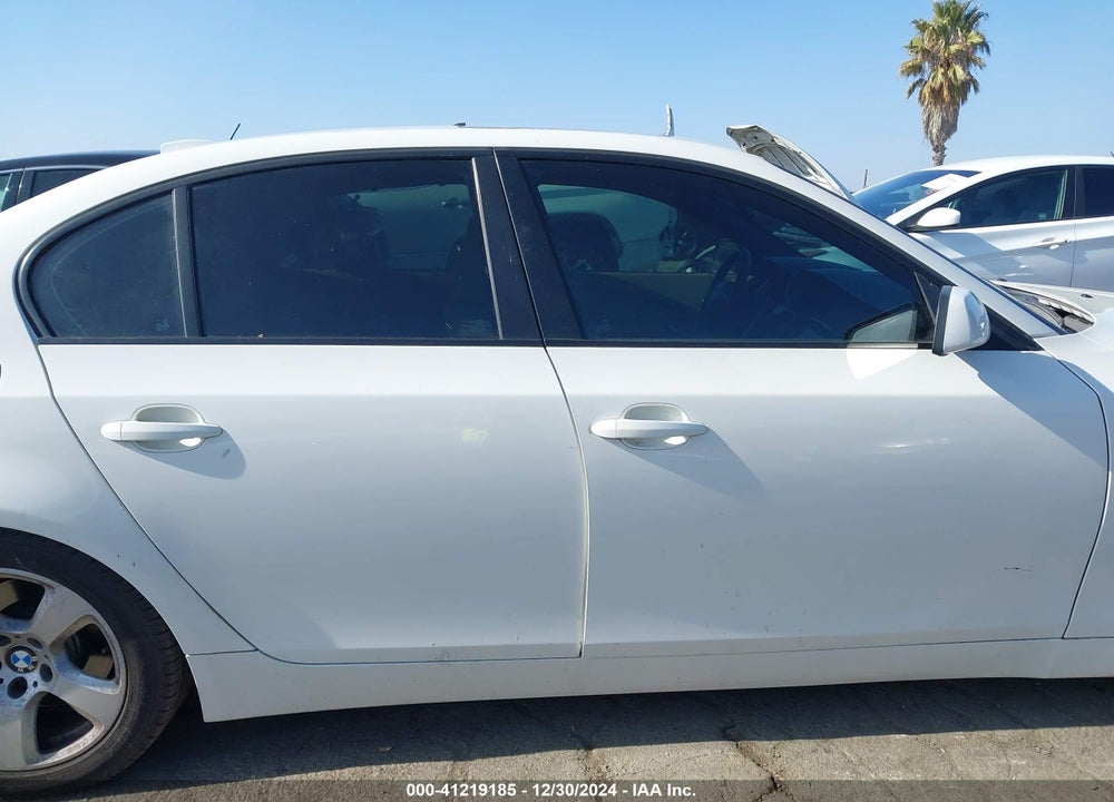 2005 BMW 530I VIN: WBANA73515CR59610