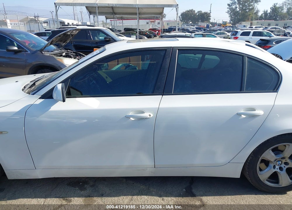 2005 BMW 530I VIN: WBANA73515CR59610