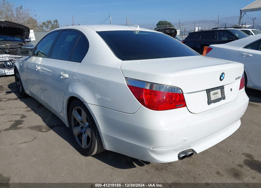 2005 BMW 530I VIN: WBANA73515CR59610