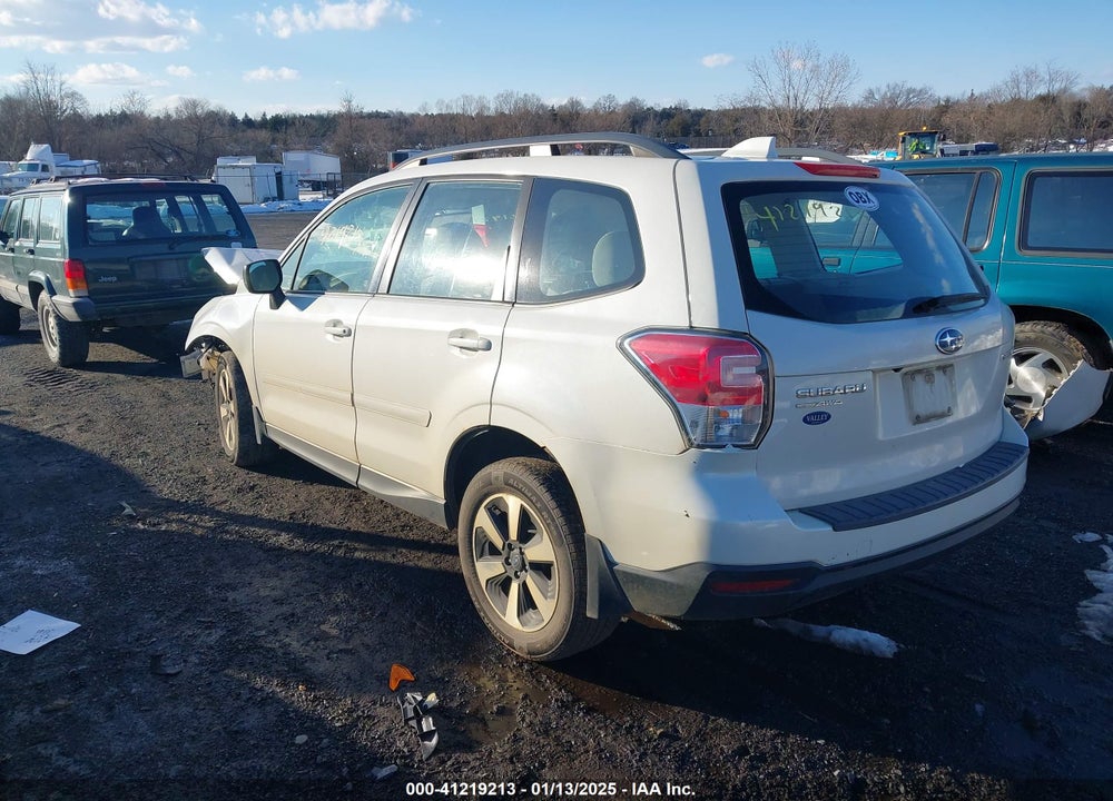 2017 SUBARU FORESTER 2.5I VIN: JF2SJABC1HH574933
