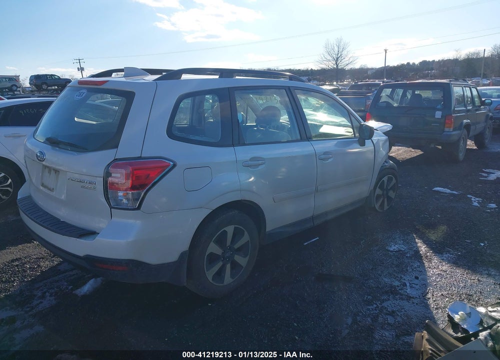 2017 SUBARU FORESTER 2.5I VIN: JF2SJABC1HH574933