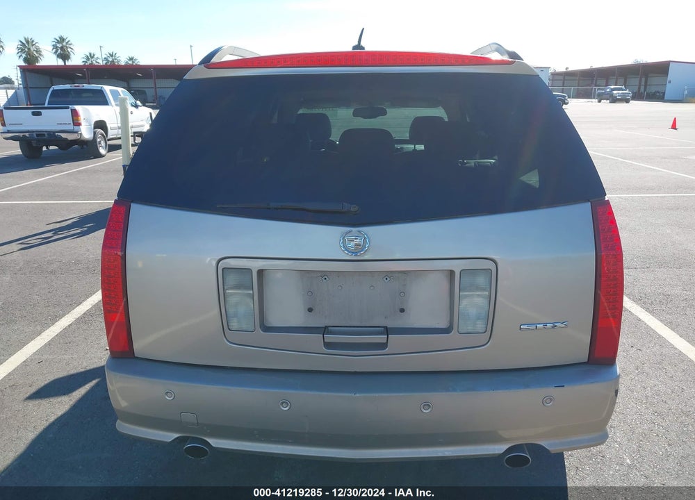 2005 CADILLAC SRX V6 VIN: 1GYEE637850158879