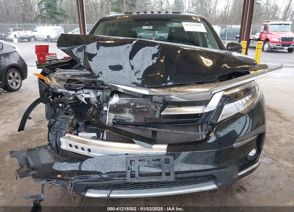 2021 HONDA PILOT AWD TOURING 8 PASSENGER VIN: 5FNYF6H92MB032740