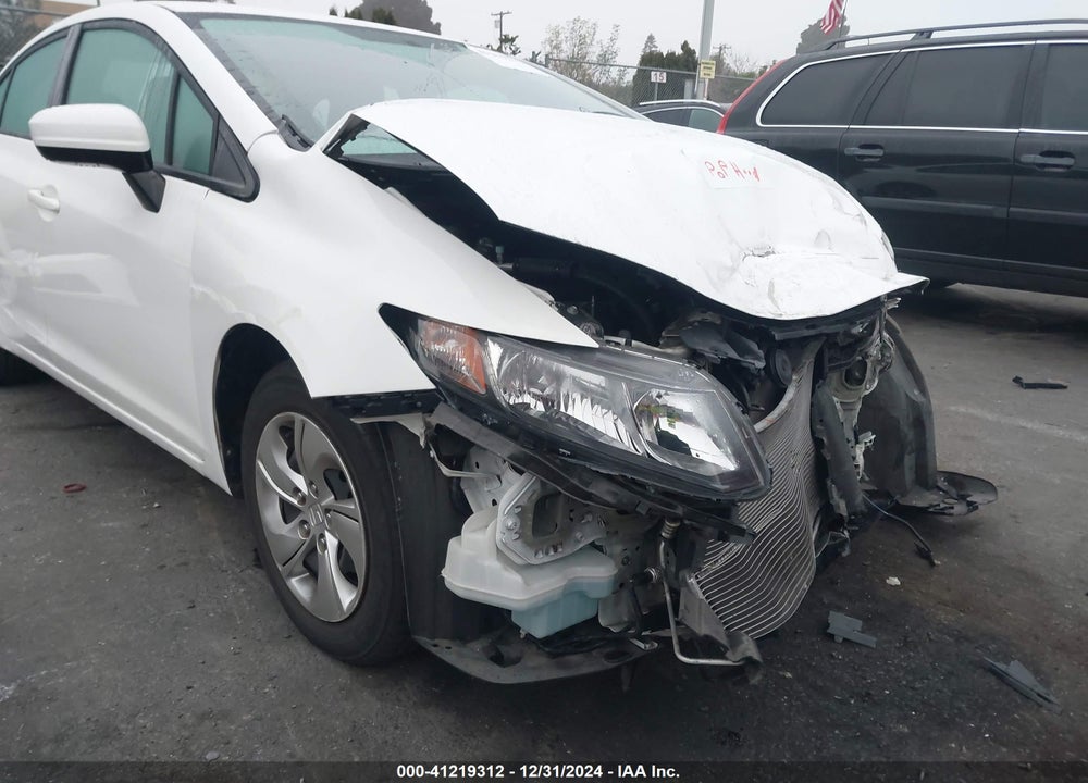 2015 HONDA CIVIC LX VIN: 19XFB2F50FE221343