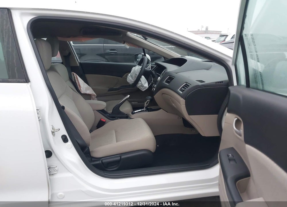 2015 HONDA CIVIC LX VIN: 19XFB2F50FE221343