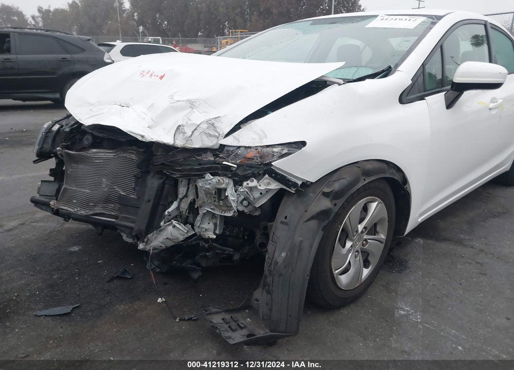 2015 HONDA CIVIC LX VIN: 19XFB2F50FE221343