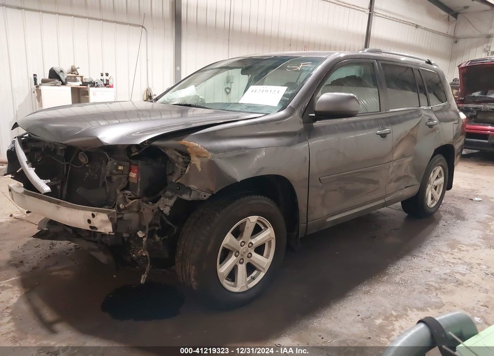 2010 TOYOTA HIGHLANDER BASE V6 VIN: 5TDBK3EH2AS029954
