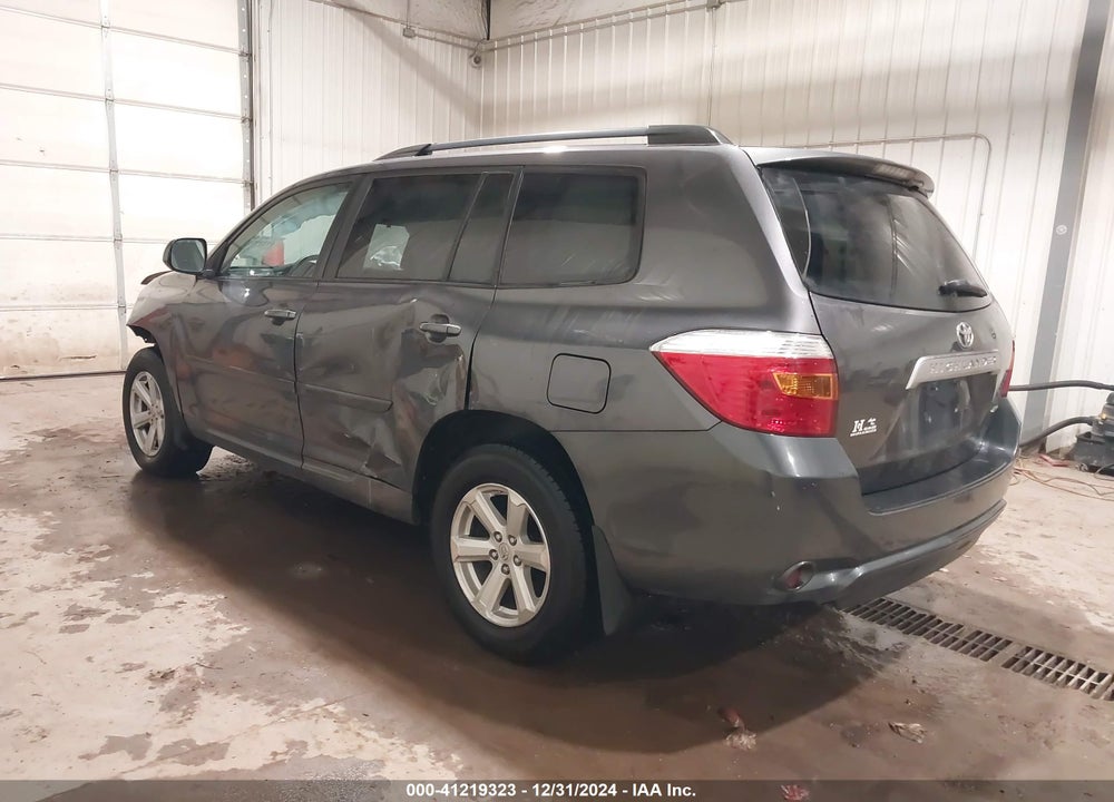 2010 TOYOTA HIGHLANDER BASE V6 VIN: 5TDBK3EH2AS029954