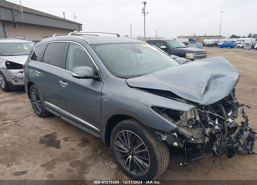 2017 INFINITI QX60 VIN: 5N1DL0MM7HC511104