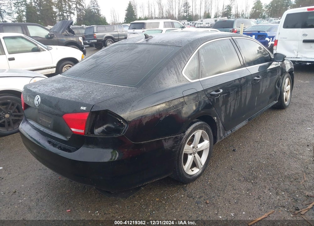 2013 VOLKSWAGEN PASSAT 2.5L SE VIN: 1VWBP7A32DC097516
