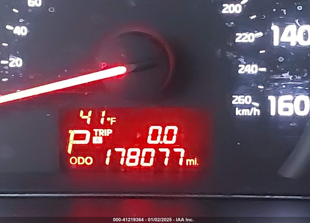 2014 KIA SORENTO LX VIN: 5XYKTCA69EG438800
