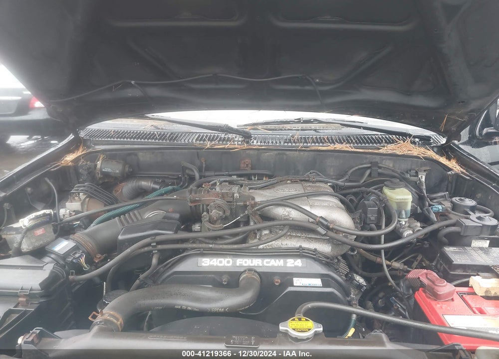 1997 TOYOTA 4RUNNER SR5 V6 VIN: JT3HN86R8V0102795
