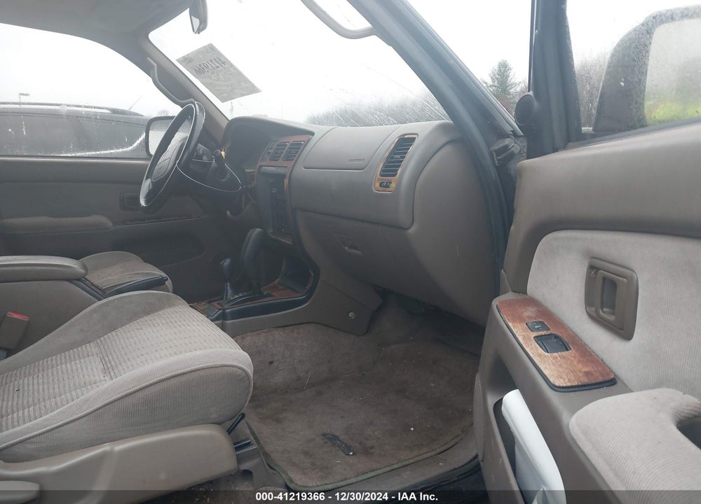 1997 TOYOTA 4RUNNER SR5 V6 VIN: JT3HN86R8V0102795