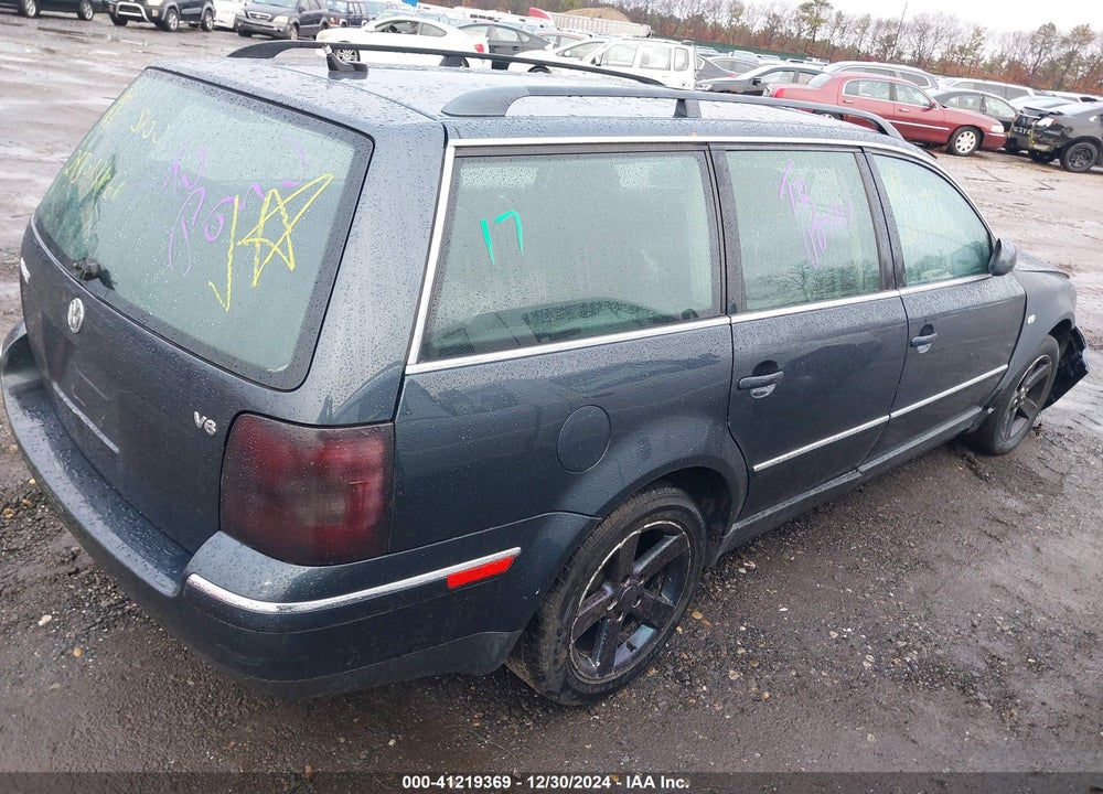 2004 VOLKSWAGEN PASSAT GLX VIN: WVWWH63B74E120177