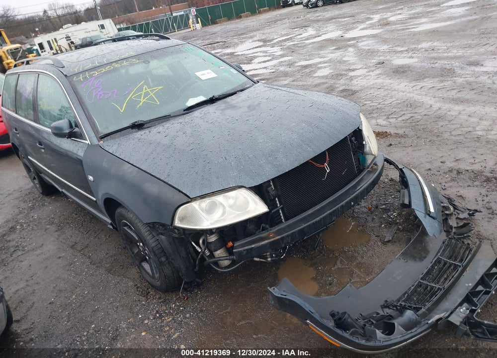 2004 VOLKSWAGEN PASSAT GLX VIN: WVWWH63B74E120177