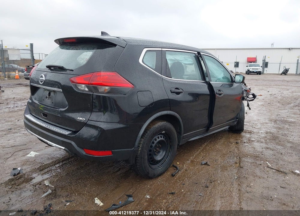 2017 NISSAN ROGUE S VIN: JN8AT2MV7HW275276
